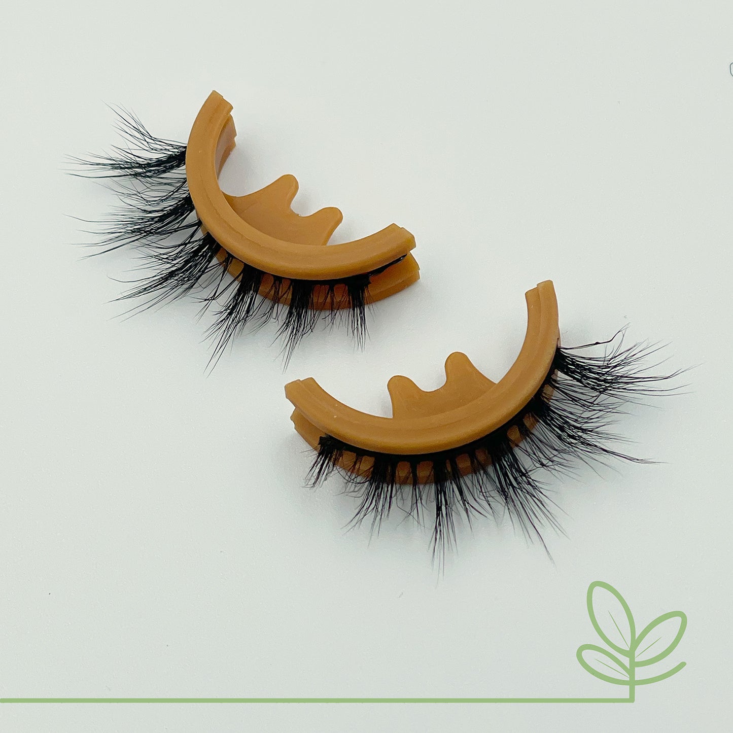 AUTUMN Press On Natural Lashes